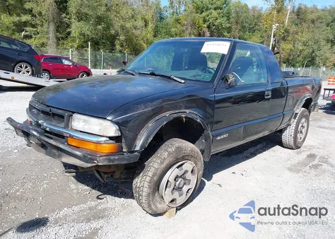 1999 Chevrolet S-10 Ls z USA, uszkodzony, nr VIN 1GCCT19W5X8193940